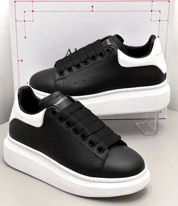 Adidasi Mcqueen albi negri