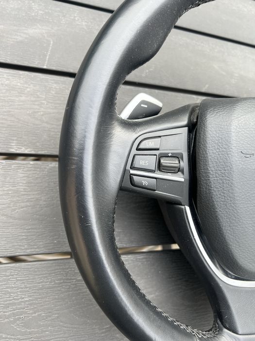 Bmw F10 спортен волан с пера и въбрация