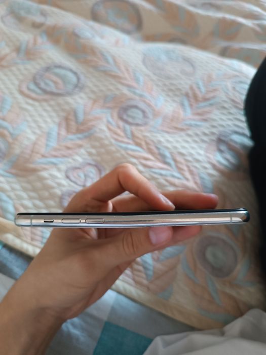 обмен iPhone 11 pro +Redmi Note 11S +наушники Buds 3 lite