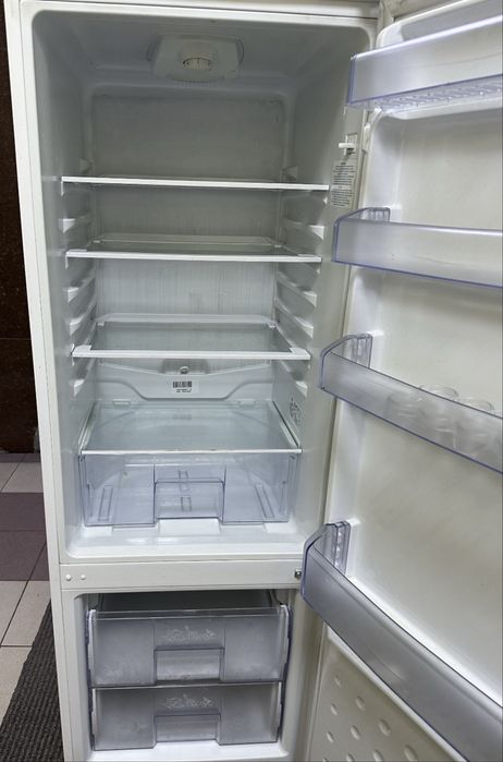 Продам холодильник Беко