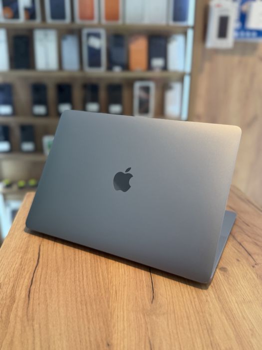 Macbook Air M1 2020 13-inch 512Gb/BATERIE96%/Garantie 12 luni @atsgsm.ro