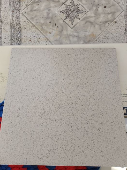 Продам плитку керамогранит