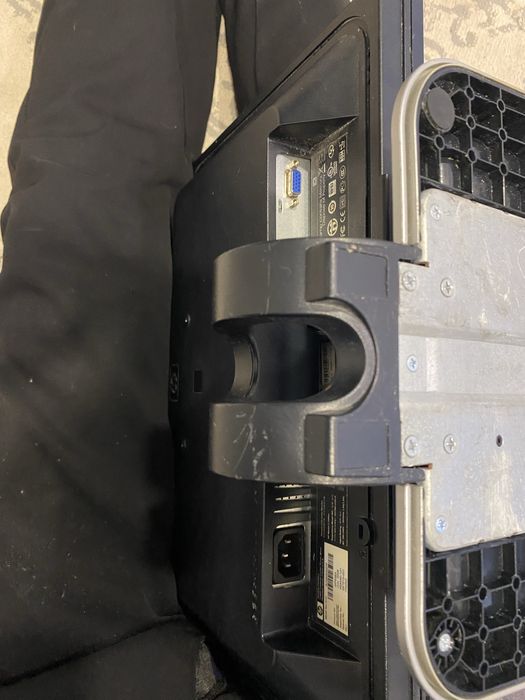 Монитор HP L1908w