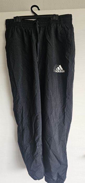 Спортно долнище Adidas / размер М
