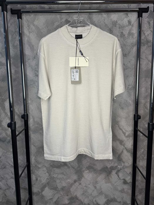 Tricou Balenciaga