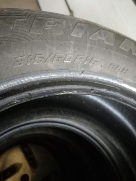 Продам зимние колеса 215/60/16