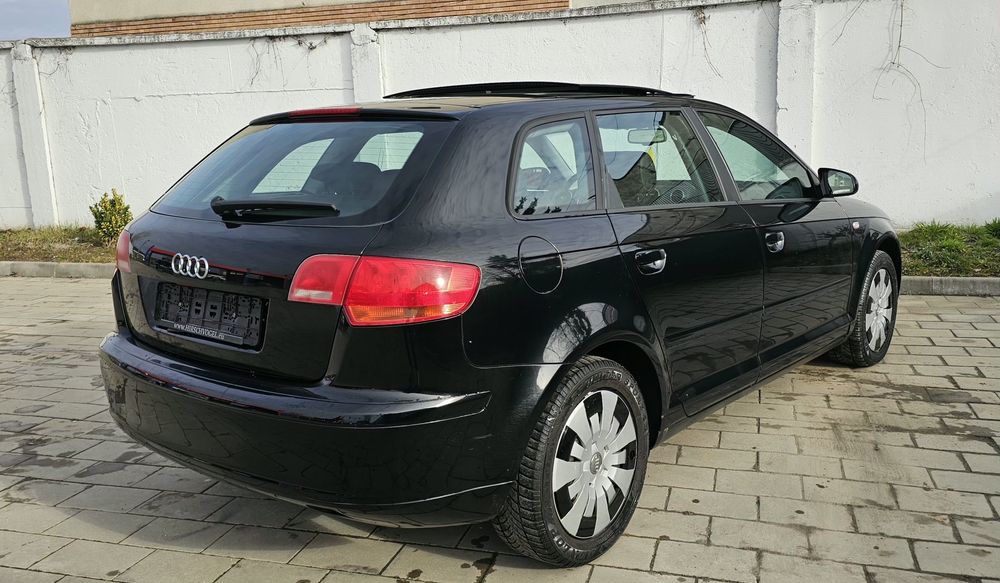 Audi A3  S-Line  1.6 Benzină   An :2007