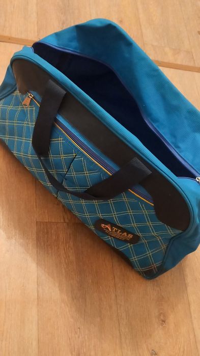 Сумка дорожная вместительная