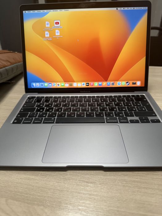 Makbook в хорошем состаянии