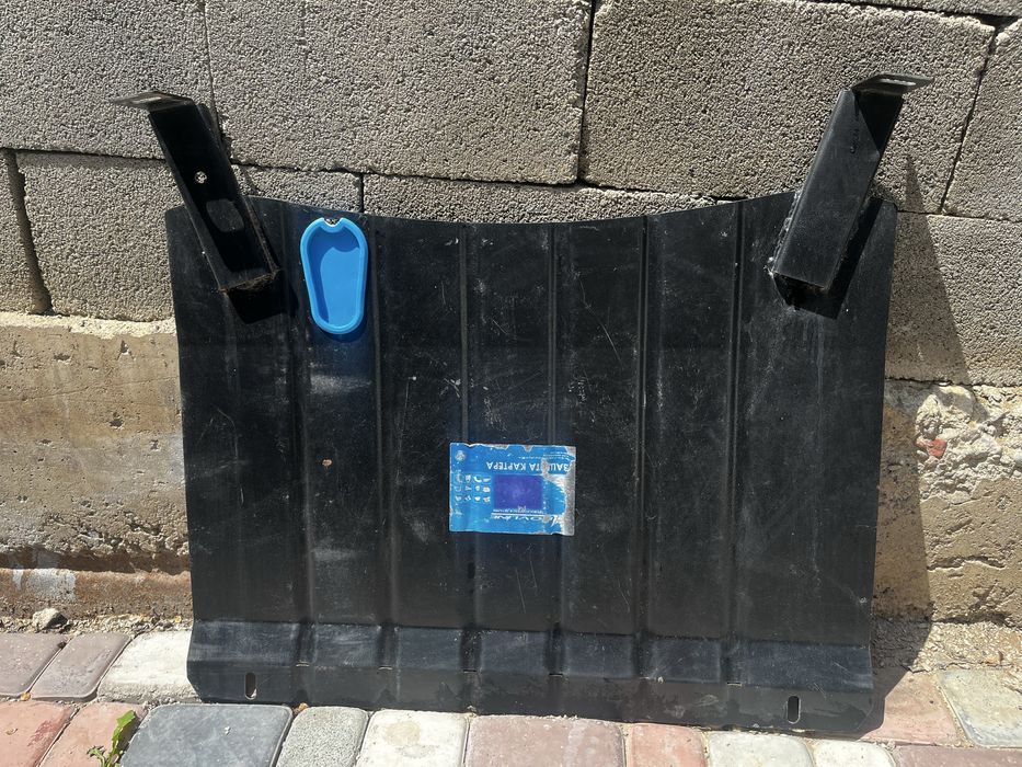 Продам защита картера от лада гранта