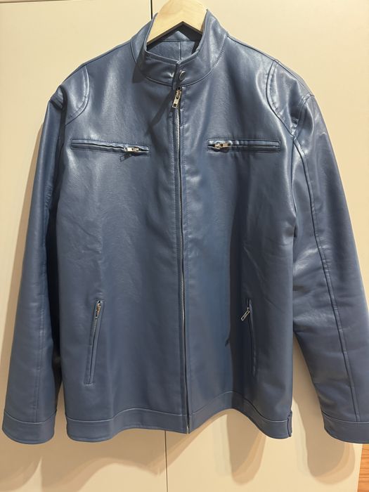 Продавам мъжко яке