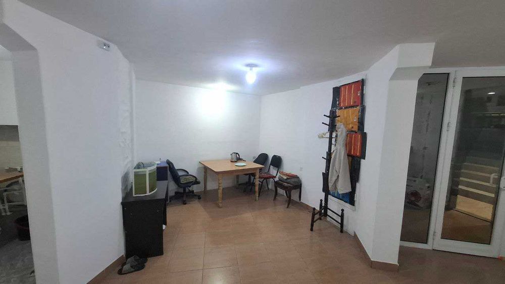 Нежилое Подвальное помещение массив кизил шарк 33кв.м