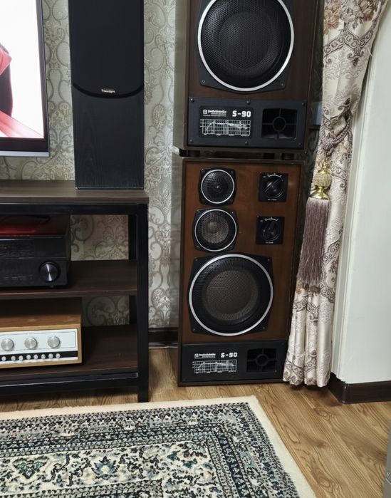 Радиотехники с90