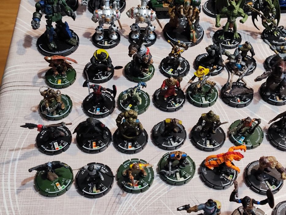 Лот фигурки за настолна игра Mechwarrior