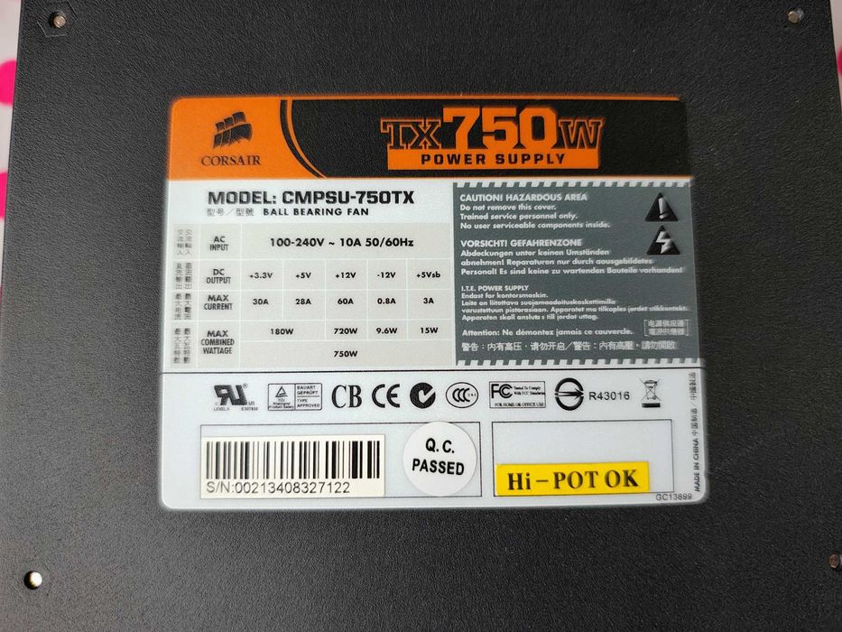 Sursa PC Corsair TX750, 80+ Bronze, 750W.