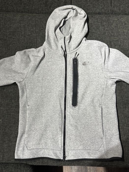 Nike tech fleece горнище