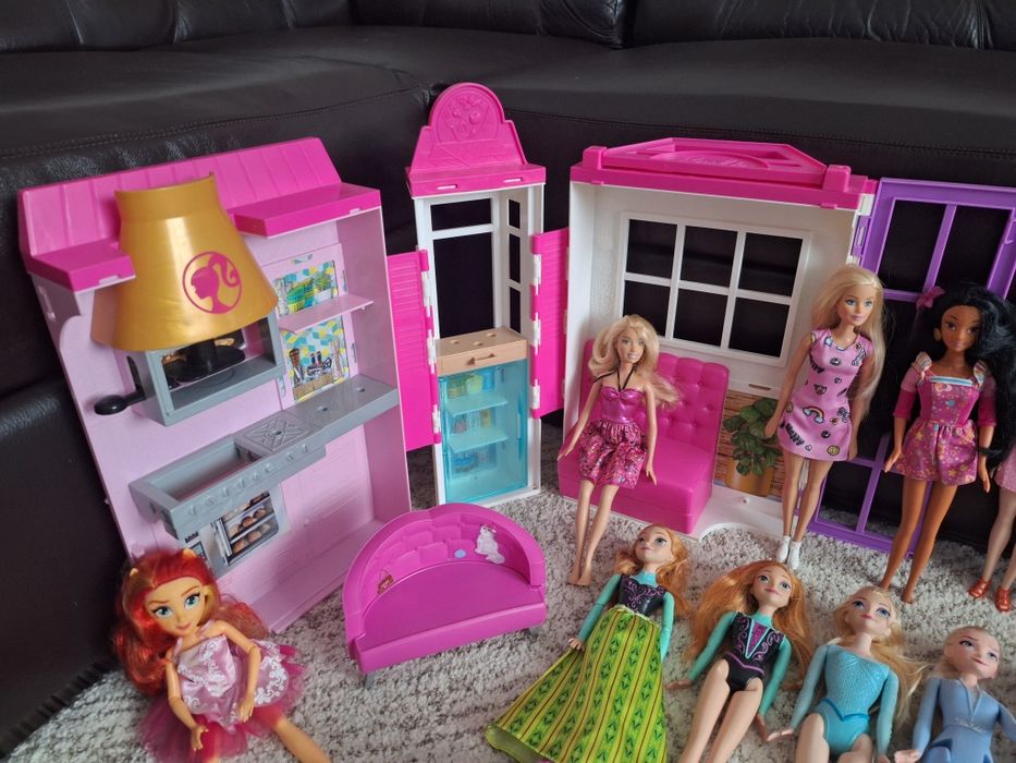 Lot Barbi Mattel.