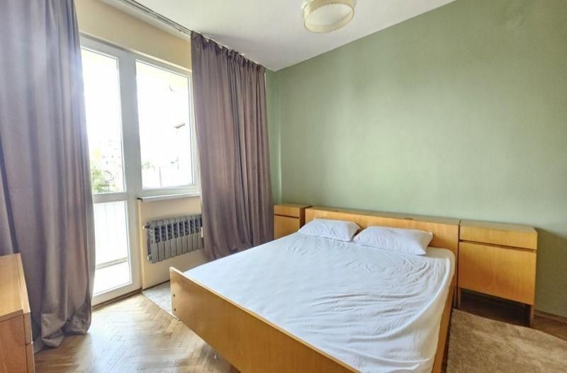 Тристаен апартамент под наем в ж.к. Гео Милев, 2221005