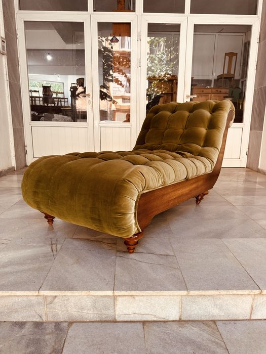 Дизайнерска лежанка Chaise Longue – арт деко / постмодерн / кадифе