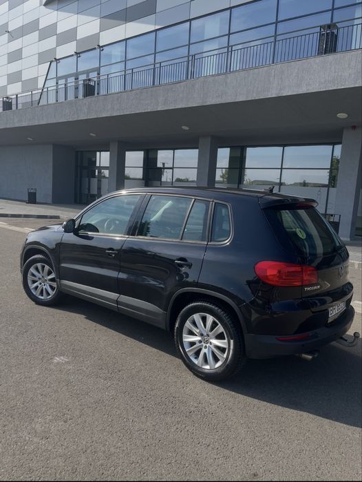 VOLKSWAGEN Tiguan 2012 — imagine 3