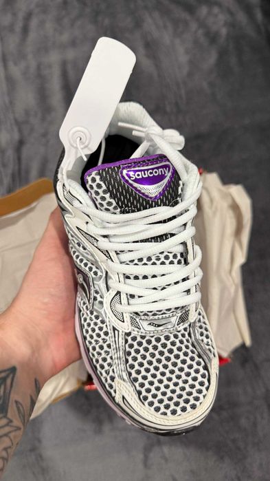 Saucony кроссовки