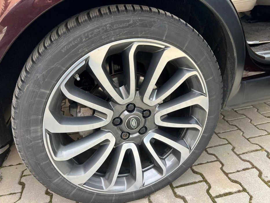 Land Rover-Range Rover