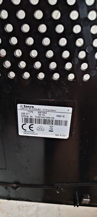 Продавам пълен кафеавтомат Saeco Xelsis sm7683