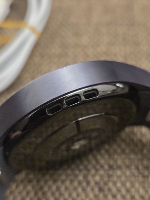 Vând Huawei watch 5
