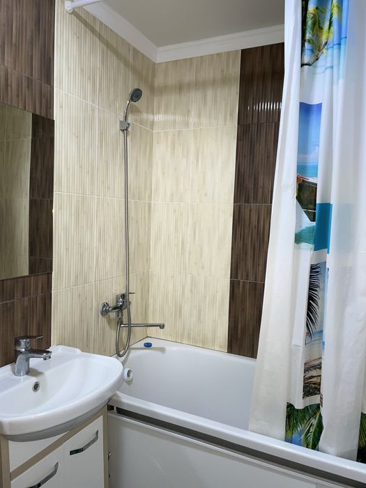 Сдам 2ух ком квартиру посуточно