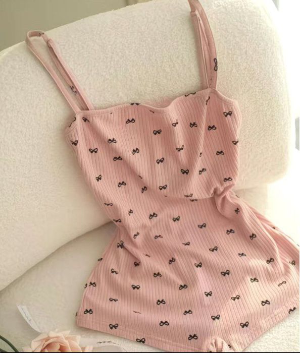 Ayollar tungi kiyimi