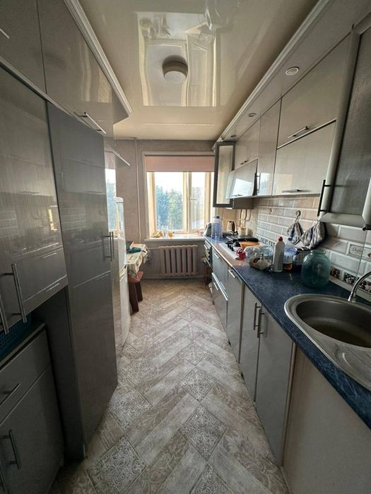 Продам 2 комнатную квартиру