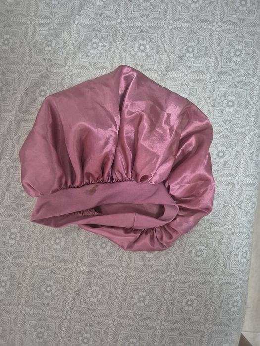 Casca par din satin