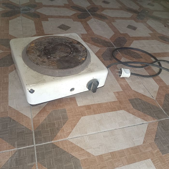 Продается электроплитка.