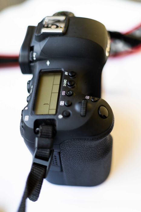 Canon EOS 6D Mark II