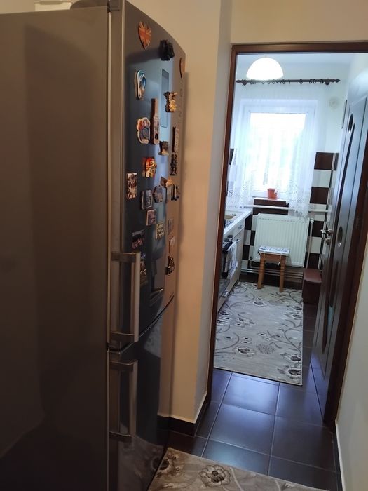 Vând apartament 2 camere