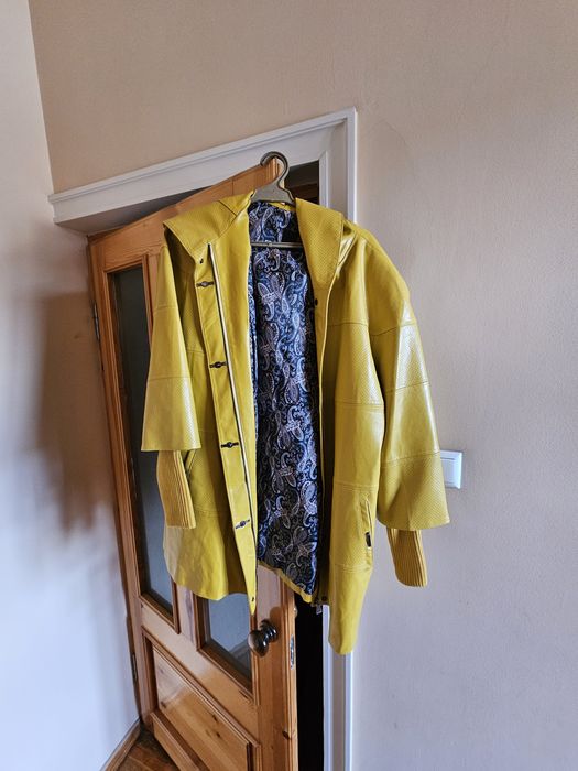 Куртка женская модная