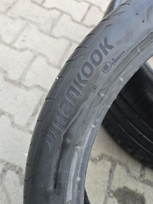 285 35 22 Hankook