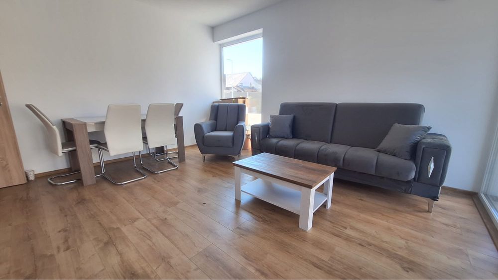 Apartament doua camere cu gradina proprie