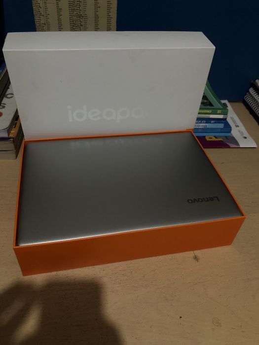 Lenovo IdeaPad 720s-14IKB | Holati a’lo | Kuchli va ixcham