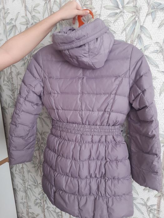 Продам куртки на девочку