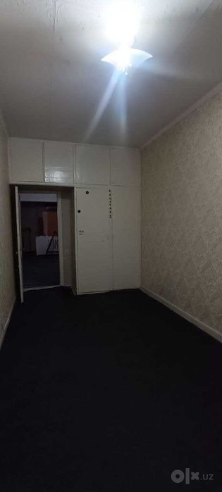 2в3 комнатная квартира не далеко от метро. Торг уместен.