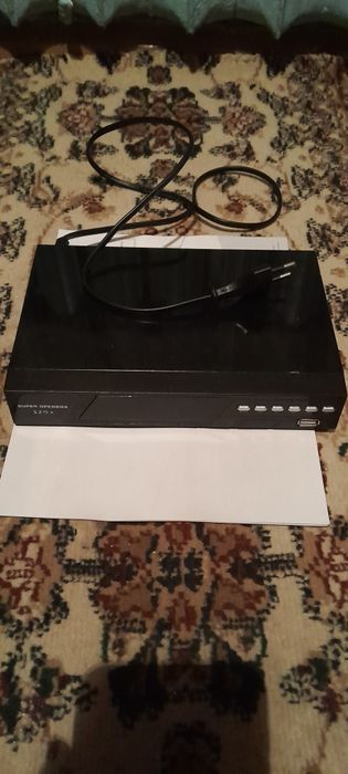 Спутниковый ресивер тюнер декодер для больших и средних спутниковых та