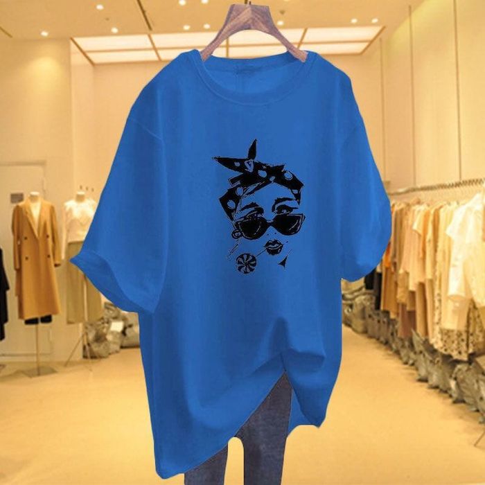 Продам женскую футболку