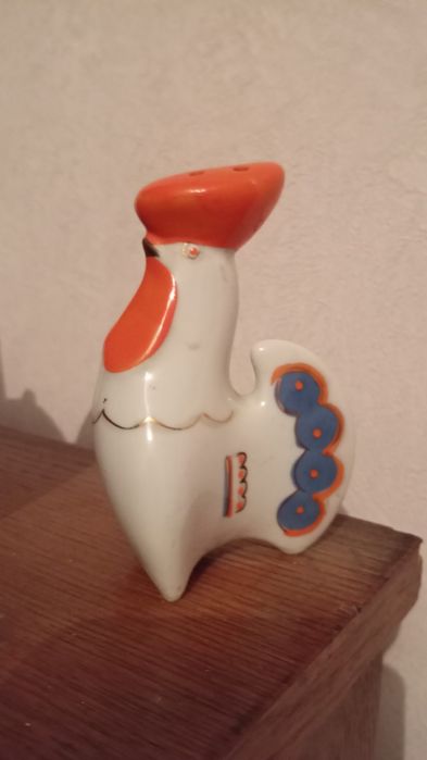 Продам винтажные статуэтки.