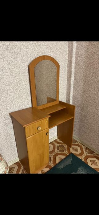 Спальные гарнитуры