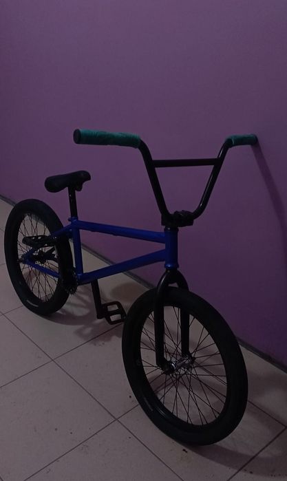 Продам велосипед BMX