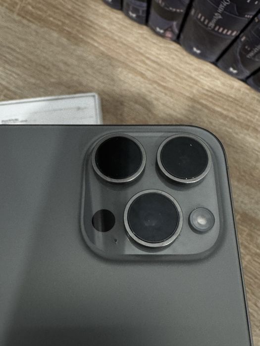 Продам Iphone 15 pro max