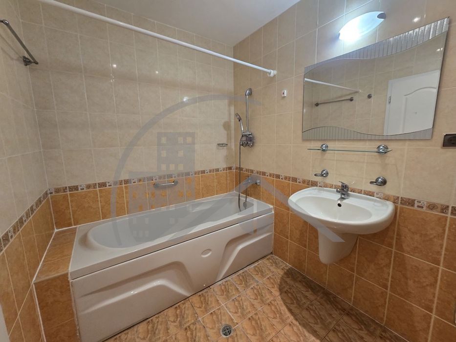 Просторен двустаен и обзаведен, к.к.Златни пясъци