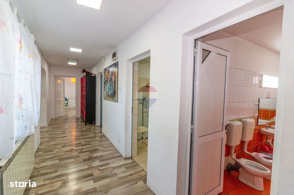 Vila 336 mp 7 camere - locuință, grădiniță, clinică - Drumul Taberei