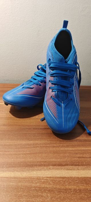 Adidași pentru Fotbal